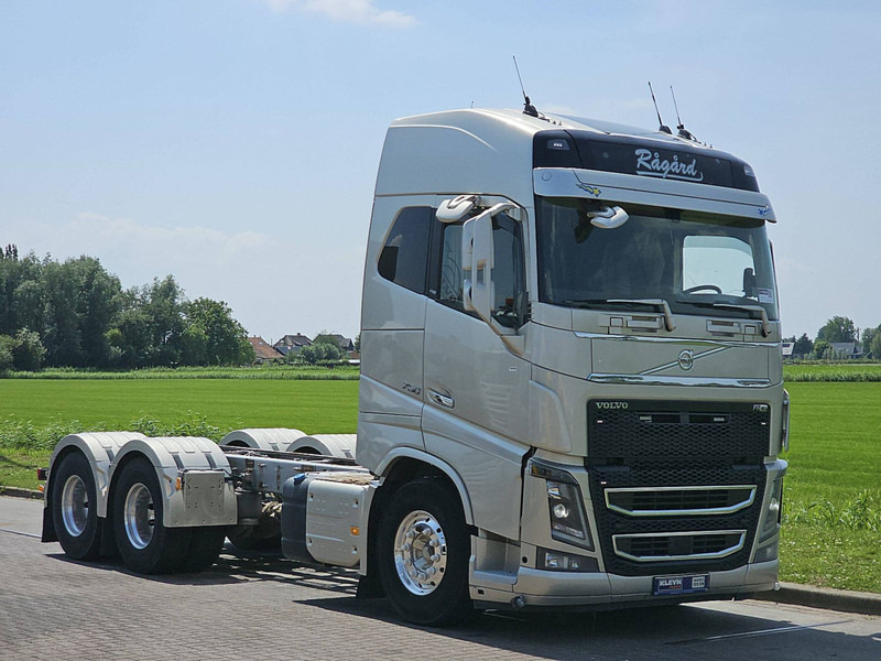 Volvo FH 750 6X2 9T FA WB 430 - Caminhão chassi: foto 5 Volvo FH 750 6X2 9T FA WB 430 - Caminhão chassi: foto 5