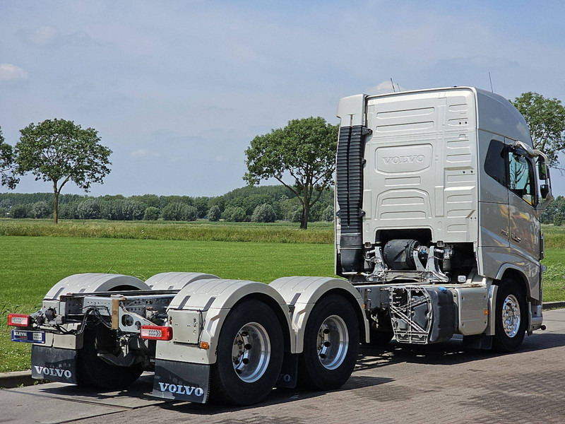 Volvo FH 750 6X2 9T FA WB 430 - Caminhão chassi: foto 3 Volvo FH 750 6X2 9T FA WB 430 - Caminhão chassi: foto 3