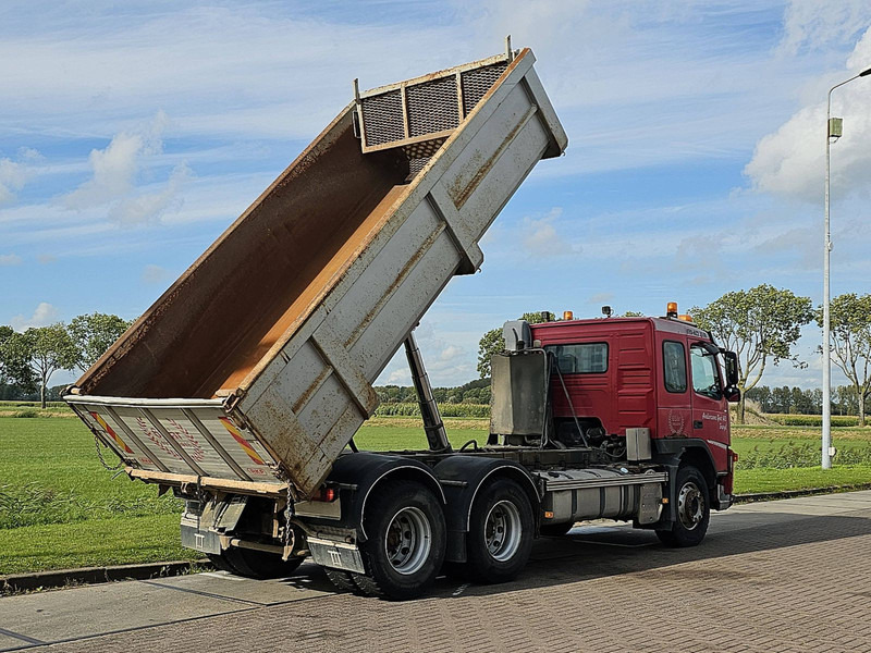 Volvo FM 13.440 6X4 - Caminhão basculante: foto 3 Volvo FM 13.440 6X4 - Caminhão basculante: foto 3