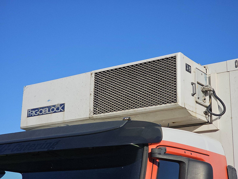 Caminhão frigorífico Volvo FM 330 6X2 FRIGOBL. LIFT: foto 18