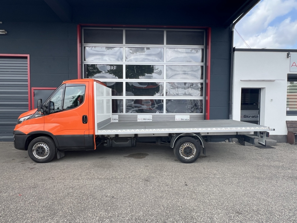 Iveco Daily 35S14 MAXI 4,35m Plattform Klima Kamera - Furgão caixa aberta: foto 4 Iveco Daily 35S14 MAXI 4,35m Plattform Klima Kamera - Furgão caixa aberta: foto 4