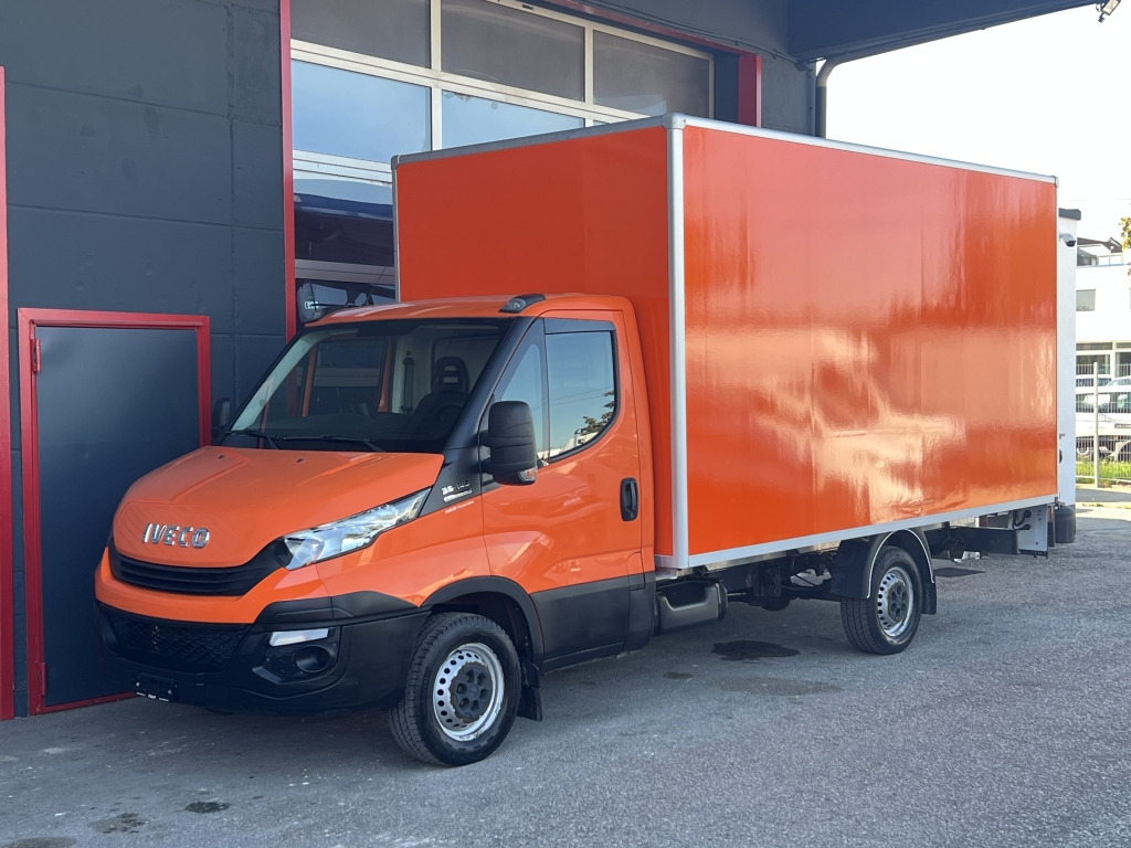 Locação de Iveco Daily 35S14 Thermokoffer 4,35m Klima Automatik!! Iveco Daily 35S14 Thermokoffer 4,35m Klima Automatik!!: foto 8