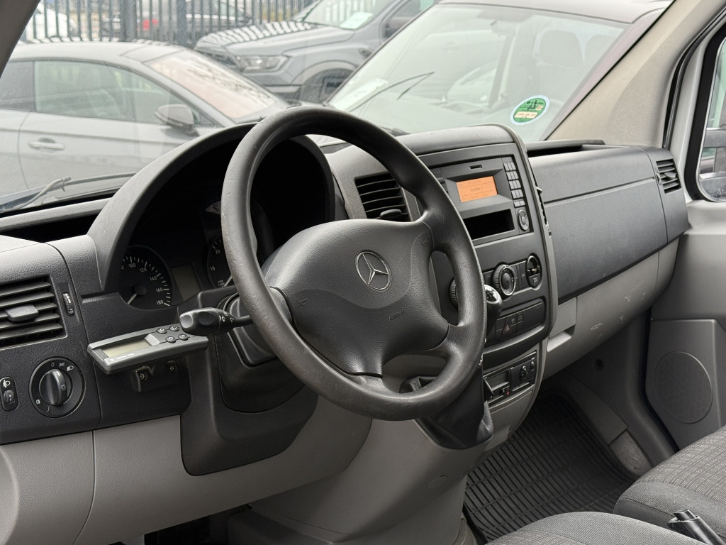 Locação de Mercedes-Benz Sprinter 513 CDI ThermoKing V-200 Rohrbahnen 516 Mercedes-Benz Sprinter 513 CDI ThermoKing V-200 Rohrbahnen 516: foto 14 Locação de Mercedes-Benz Sprinter 513 CDI ThermoKing V-200 Rohrbahnen 516 Mercedes-Benz Sprinter 513 CDI ThermoKing V-200 Rohrbahnen 516: foto 14