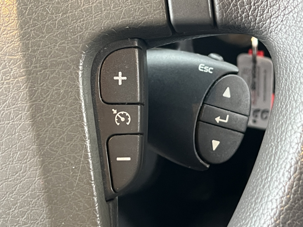 Volvo FL 260 7,2m LBW Klima Tempomat AHK Orig. 125'km - Caminhão com lona: foto 3 Volvo FL 260 7,2m LBW Klima Tempomat AHK Orig. 125'km - Caminhão com lona: foto 3