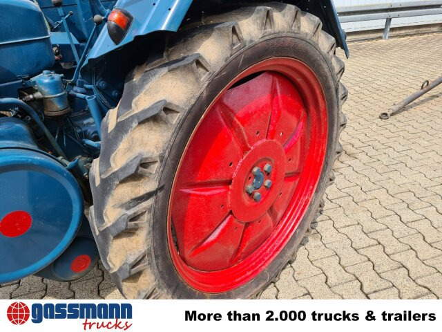 Bulldog D2206 - Trator: foto 2 Bulldog D2206 - Trator: foto 2