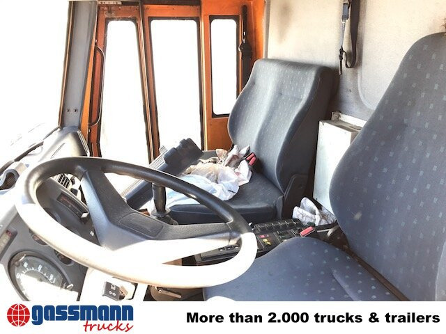 GINAF GINC 3030 mit Heckkran Atlas AK 90.1 HDS - Camião de caixa aberta/ Plataforma, Caminhão grua: foto 5 GINAF GINC 3030 mit Heckkran Atlas AK 90.1 HDS - Camião de caixa aberta/ Plataforma, Caminhão grua: foto 5