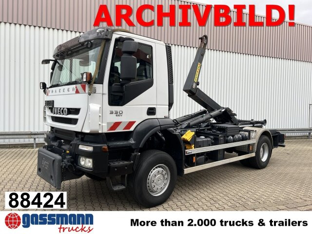 Iveco Trakker AD190T33WP 4x4, Winterdienstausstattung - Caminhão polibenne: foto 1 Iveco Trakker AD190T33WP 4x4, Winterdienstausstattung - Caminhão polibenne: foto 1