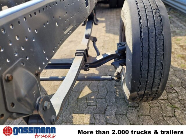 Iveco Trakker AD260T45 6x4, BRANDSCHADEN FAHRERHAUS! - Caminhão chassi: foto 4 Iveco Trakker AD260T45 6x4, BRANDSCHADEN FAHRERHAUS! - Caminhão chassi: foto 4