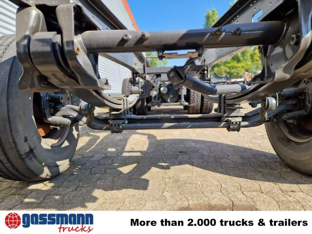 Iveco Trakker AD260T45 6x4, BRANDSCHADEN FAHRERHAUS! - Caminhão chassi: foto 5 Iveco Trakker AD260T45 6x4, BRANDSCHADEN FAHRERHAUS! - Caminhão chassi: foto 5