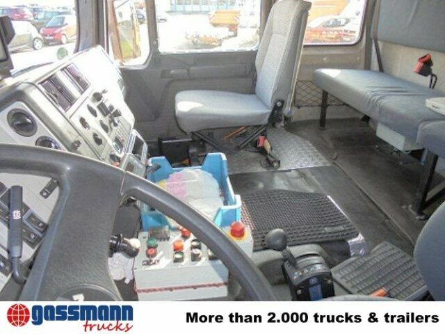 MAN 26.314 6x2 - Caminhão de lixo: foto 4 MAN 26.314 6x2 - Caminhão de lixo: foto 4