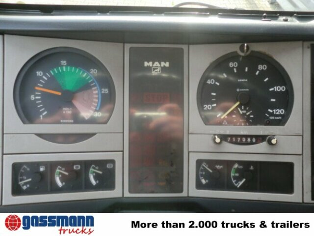 MAN L35 10.163 4x2 - Caminhão furgão: foto 2 MAN L35 10.163 4x2 - Caminhão furgão: foto 2