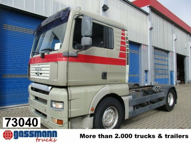 MAN TGA 18.360 4x2 - Caminhão chassi: foto 1 MAN TGA 18.360 4x2 - Caminhão chassi: foto 1