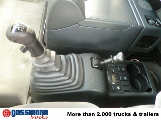 MAN TGA 18.360 4x2 - Caminhão chassi: foto 3 MAN TGA 18.360 4x2 - Caminhão chassi: foto 3