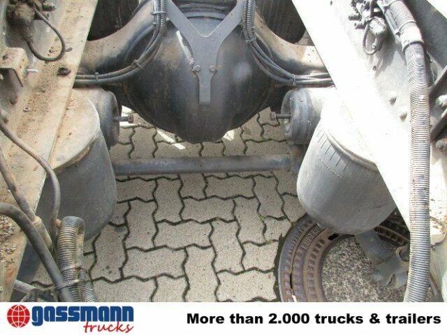 Caminhão chassi MAN TGA 18.360 4x2: foto 13