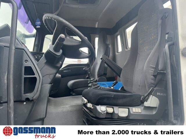 MAN TGA 26.360 6X2/4 BL, Vorlauf Lenk-Liftachse - Caminhão multibenne: foto 2 MAN TGA 26.360 6X2/4 BL, Vorlauf Lenk-Liftachse - Caminhão multibenne: foto 2