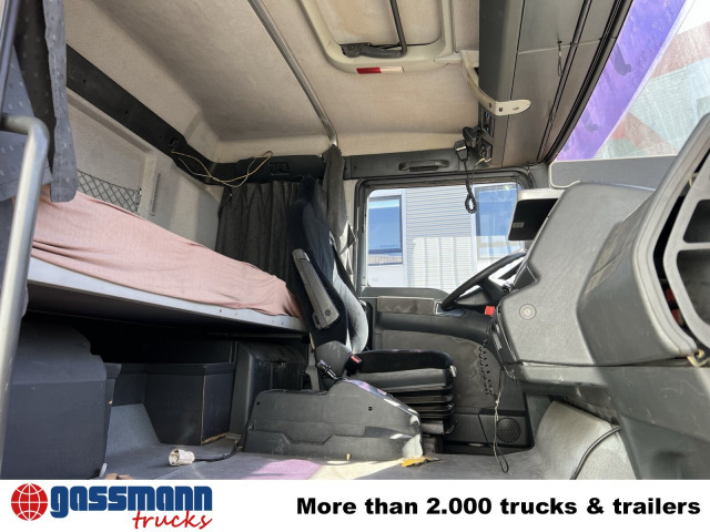 MAN TGA 26.430 6X4 BL - Máquina de asfalto, Máquina de asfalto: foto 2 MAN TGA 26.430 6X4 BL - Máquina de asfalto, Máquina de asfalto: foto 2