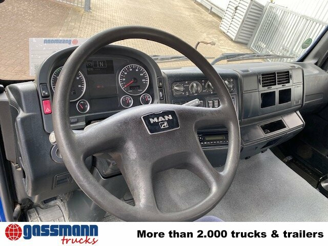 MAN TGA 35.480 8x4-4 BL, Lift-/Lenkachse - Caminhão chassi: foto 5 MAN TGA 35.480 8x4-4 BL, Lift-/Lenkachse - Caminhão chassi: foto 5