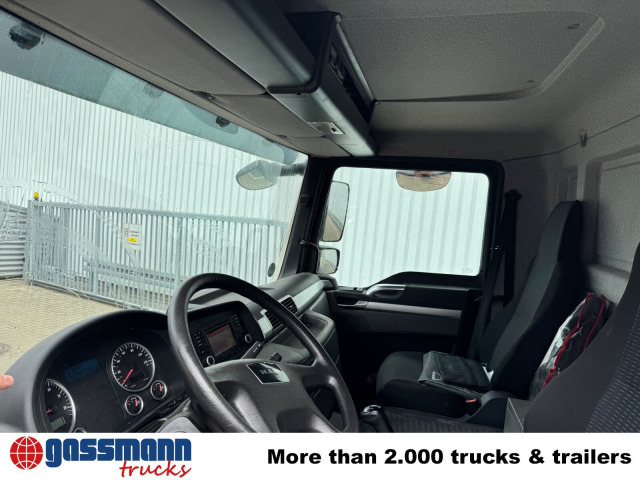 MAN TGM 15.250 4x2 LL, Getränkekoffer, Navi - Caminhão furgão: foto 2 MAN TGM 15.250 4x2 LL, Getränkekoffer, Navi - Caminhão furgão: foto 2