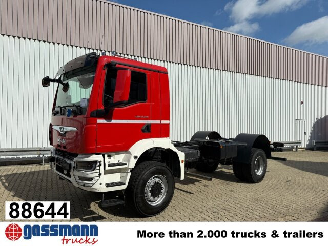 MAN TGM 18.320 4x4 BB CH - Caminhão chassi: foto 1 MAN TGM 18.320 4x4 BB CH - Caminhão chassi: foto 1