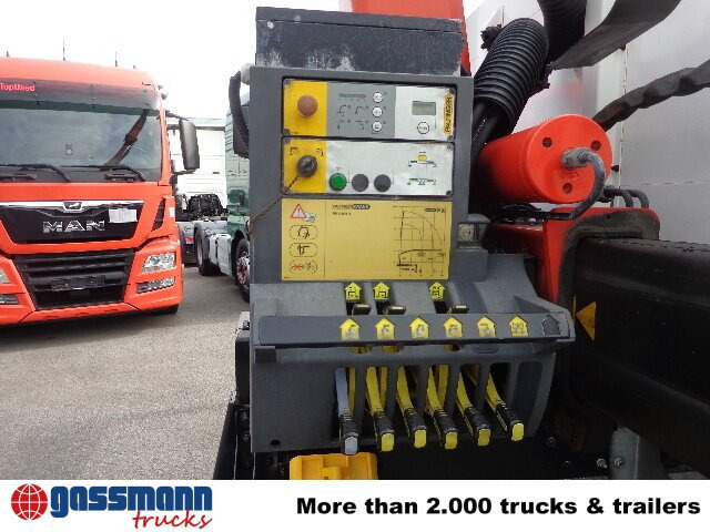 MAN TGM 26.340 6x2-4 LL,Lenk-Liftachse, Heckkran, - Camião de caixa aberta/ Plataforma, Caminhão grua: foto 2 MAN TGM 26.340 6x2-4 LL,Lenk-Liftachse, Heckkran, - Camião de caixa aberta/ Plataforma, Caminhão grua: foto 2