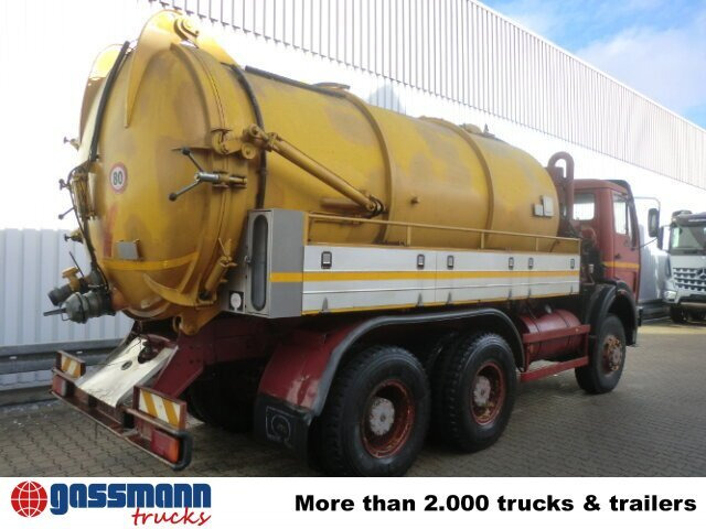 MORO SPA Saugaufbau ca. 14m³, Kippbar - Caminhão tanque: foto 3 MORO SPA Saugaufbau ca. 14m³, Kippbar - Caminhão tanque: foto 3