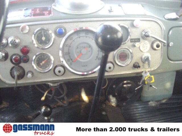 Magirus Deutz Magirus Uranus 250D 22 KW16 - Carro de bombeiro, Caminhão grua: foto 3 Magirus Deutz Magirus Uranus 250D 22 KW16 - Carro de bombeiro, Caminhão grua: foto 3