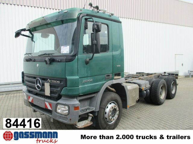 Mercedes-Benz Actros 2644/48 K 6x4 - Caminhão basculante: foto 1 Mercedes-Benz Actros 2644/48 K 6x4 - Caminhão basculante: foto 1