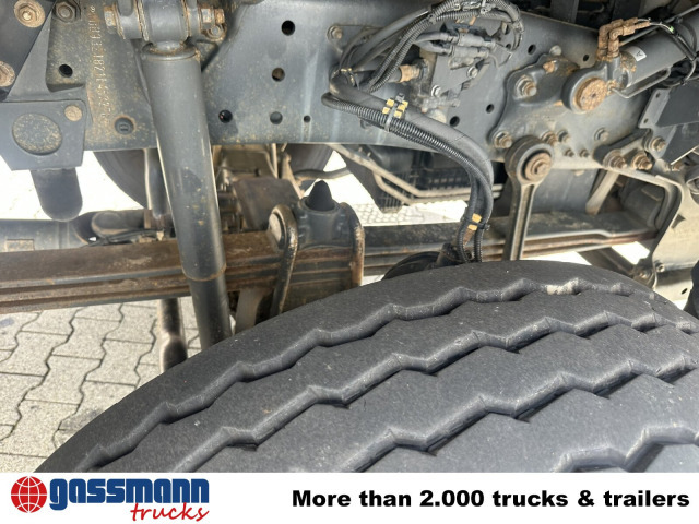 Caminhão chassi Mercedes-Benz Actros 3348 AK 6x6: foto 11