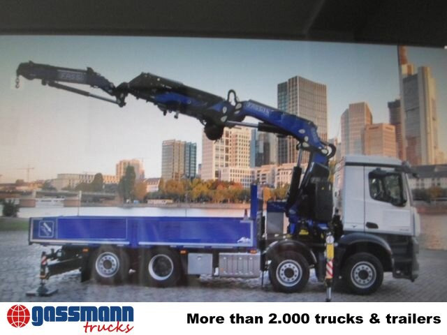Mercedes-Benz Arocs 3245 L 8x2/6, Kran Fassi F 545 RA 2.26 XE, - Camião de caixa aberta/ Plataforma, Caminhão grua: foto 2 Mercedes-Benz Arocs 3245 L 8x2/6, Kran Fassi F 545 RA 2.26 XE, - Camião de caixa aberta/ Plataforma, Caminhão grua: foto 2