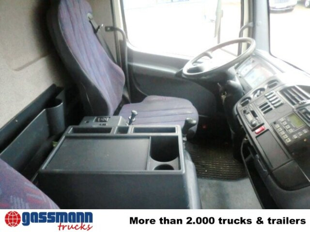 Mercedes-Benz Atego 815 4x2 - Caminhão frigorífico: foto 2 Mercedes-Benz Atego 815 4x2 - Caminhão frigorífico: foto 2