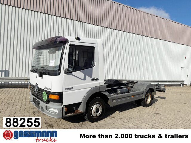 Mercedes-Benz Atego 815 4x2 - Caminhão chassi: foto 1 Mercedes-Benz Atego 815 4x2 - Caminhão chassi: foto 1
