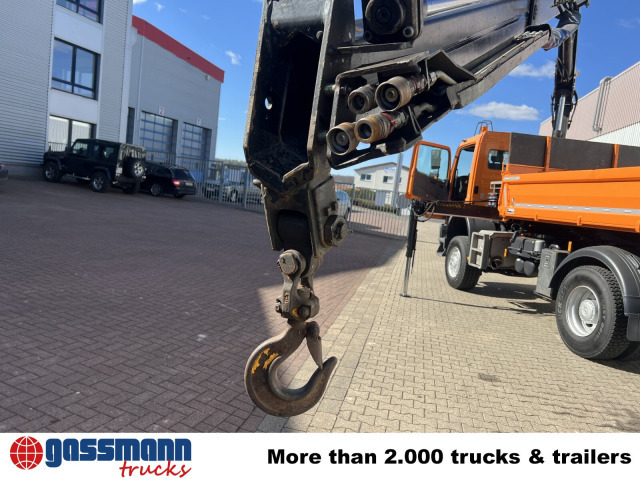 Mercedes-Benz Axor 1829 AK 4x4 mit Kran Hiab XS 111BS-3 HiDuo, - Caminhão basculante, Caminhão grua: foto 4 Mercedes-Benz Axor 1829 AK 4x4 mit Kran Hiab XS 111BS-3 HiDuo, - Caminhão basculante, Caminhão grua: foto 4