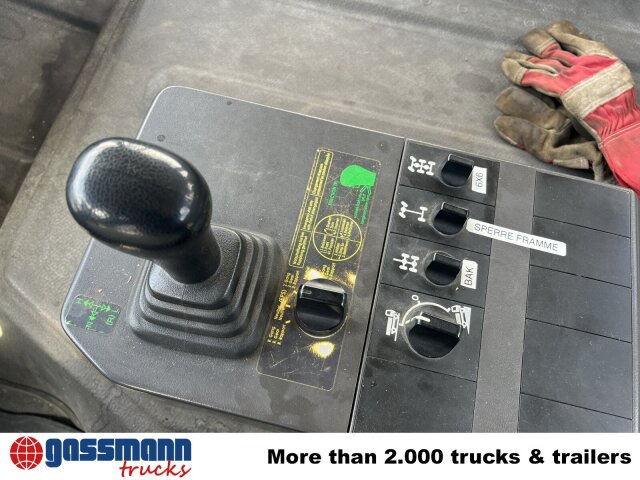 Mercedes-Benz SK II 2638/44 A 6x6, V8, Retarder - Caminhão chassi: foto 3 Mercedes-Benz SK II 2638/44 A 6x6, V8, Retarder - Caminhão chassi: foto 3