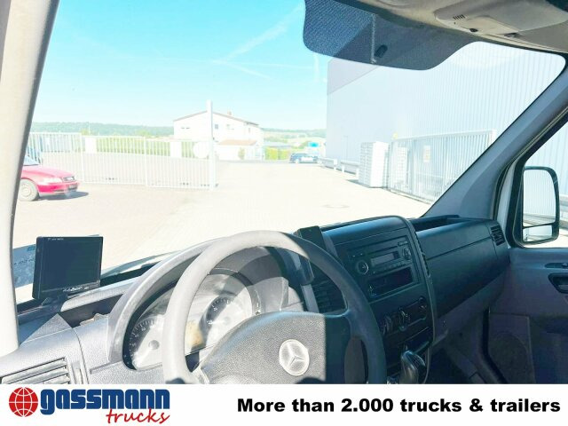 Mercedes-Benz Sprinter 209 CDI 4x2 Doka - Furgão caixa aberta, Carrinha cabine dupla: foto 2 Mercedes-Benz Sprinter 209 CDI 4x2 Doka - Furgão caixa aberta, Carrinha cabine dupla: foto 2