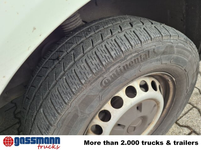 Mercedes-Benz Sprinter 316 KA 4x2, Rettungswagen - Furgão: foto 3 Mercedes-Benz Sprinter 316 KA 4x2, Rettungswagen - Furgão: foto 3