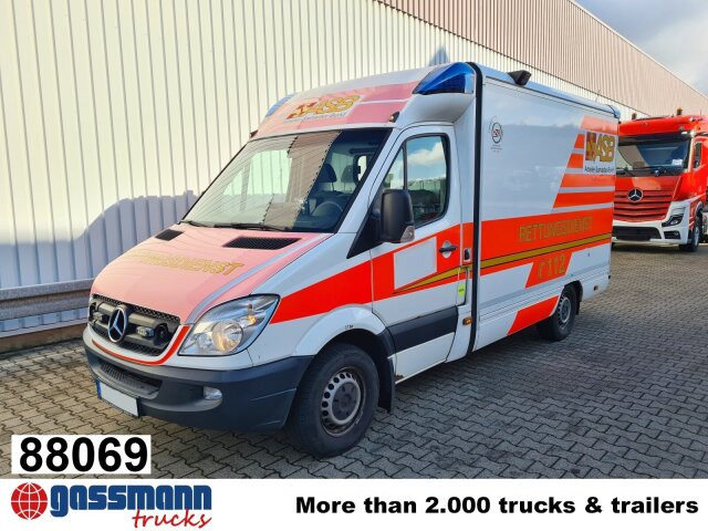 Mercedes-Benz Sprinter 316 KA 4x2, Rettungswagen - Furgão: foto 1 Mercedes-Benz Sprinter 316 KA 4x2, Rettungswagen - Furgão: foto 1