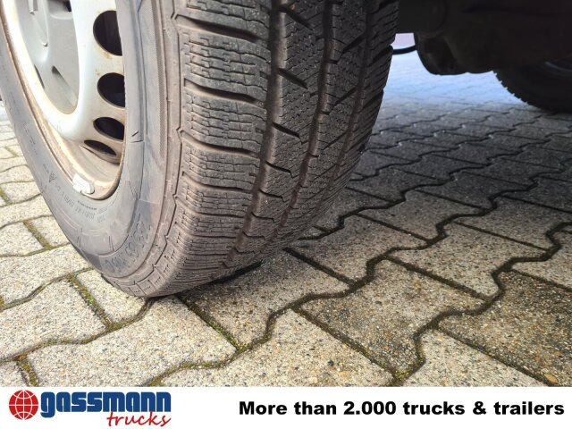 Mercedes-Benz Sprinter 316 KA 4x2, Rettungswagen - Furgão: foto 2 Mercedes-Benz Sprinter 316 KA 4x2, Rettungswagen - Furgão: foto 2