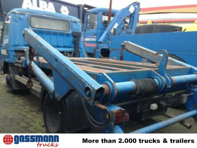 Mitsubishi Canter 4x2 - Caminhão multibenne: foto 5 Mitsubishi Canter 4x2 - Caminhão multibenne: foto 5