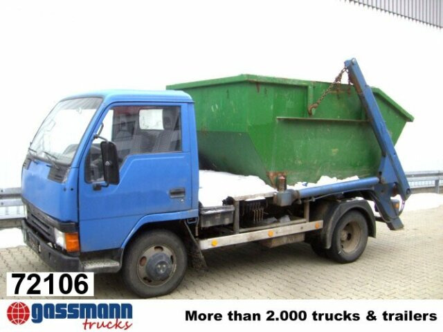 Mitsubishi Canter 4x2, ERSATZTEILTRÄGER - Caminhão multibenne: foto 1 Mitsubishi Canter 4x2, ERSATZTEILTRÄGER - Caminhão multibenne: foto 1