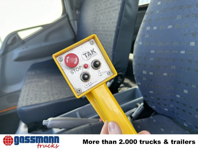 Mitsubishi Canter Fuso 6C15D 4x2 Doka, City-Abroller - Caminhão polibenne: foto 4 Mitsubishi Canter Fuso 6C15D 4x2 Doka, City-Abroller - Caminhão polibenne: foto 4