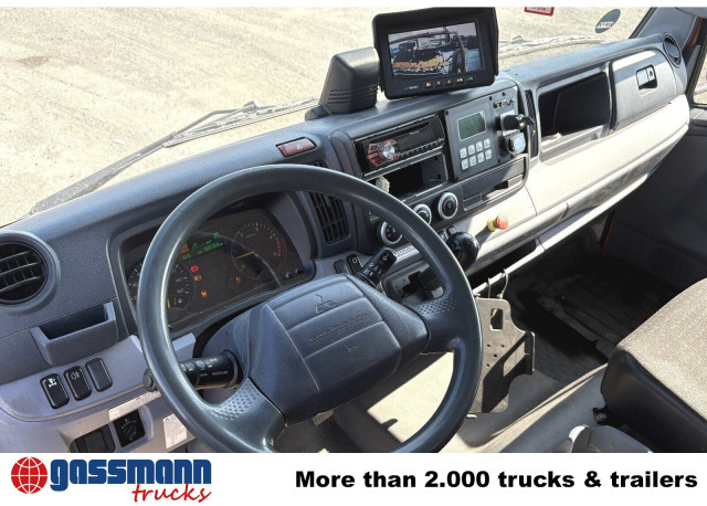 Mitsubishi Fuso 7C18 4x2, Zöller Micro XL 7, Zöller - Varredora urbana: foto 5 Mitsubishi Fuso 7C18 4x2, Zöller Micro XL 7, Zöller - Varredora urbana: foto 5