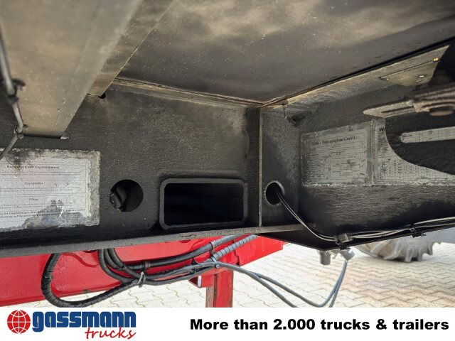 RUFA ZHP 24-32, TwistLock-Verriegelungen, - Reboque plataforma/ Caixa aberta: foto 4 RUFA ZHP 24-32, TwistLock-Verriegelungen, - Reboque plataforma/ Caixa aberta: foto 4