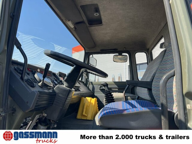 Renault Midliner S170 4x4, 6000l Wassertank - Caminhão tanque: foto 5 Renault Midliner S170 4x4, 6000l Wassertank - Caminhão tanque: foto 5