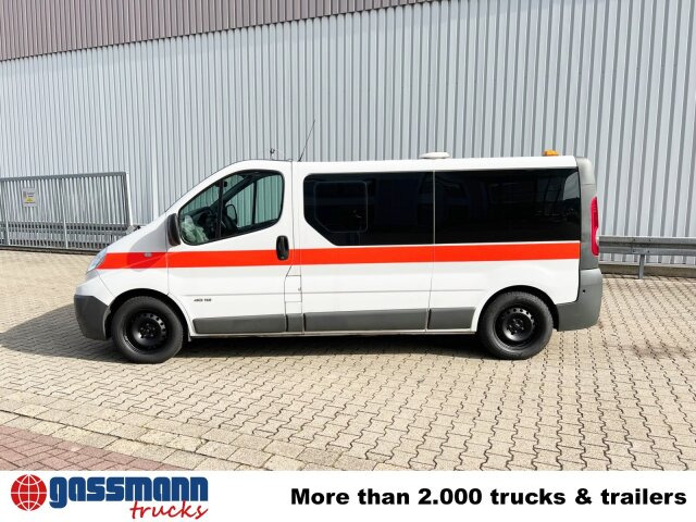 Renault Trafik 2.0 dCi115 4x2, Krankentransporter - Ambulância: foto 4 Renault Trafik 2.0 dCi115 4x2, Krankentransporter - Ambulância: foto 4