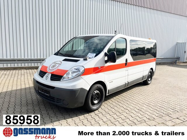 Renault Trafik 2.0 dCi115 4x2, Krankentransporter - Ambulância: foto 1 Renault Trafik 2.0 dCi115 4x2, Krankentransporter - Ambulância: foto 1