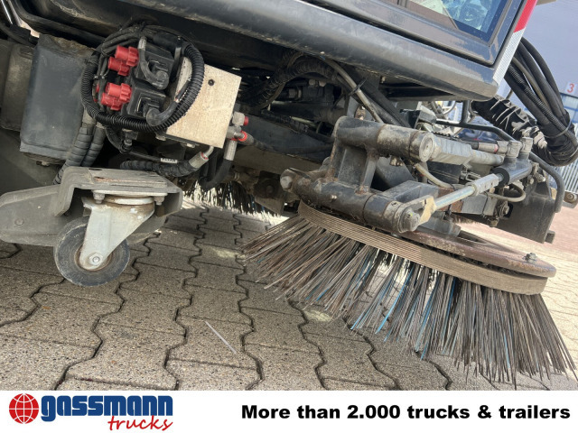 Schmidt Swingo Compact 200 4x2, Kehrmaschine - Varredora urbana: foto 3 Schmidt Swingo Compact 200 4x2, Kehrmaschine - Varredora urbana: foto 3