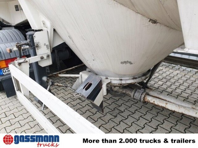 Spitzer SF 2455/4 UN PM Siloaufliger ca. 55m³ - Semirreboque silo: foto 2 Spitzer SF 2455/4 UN PM Siloaufliger ca. 55m³ - Semirreboque silo: foto 2