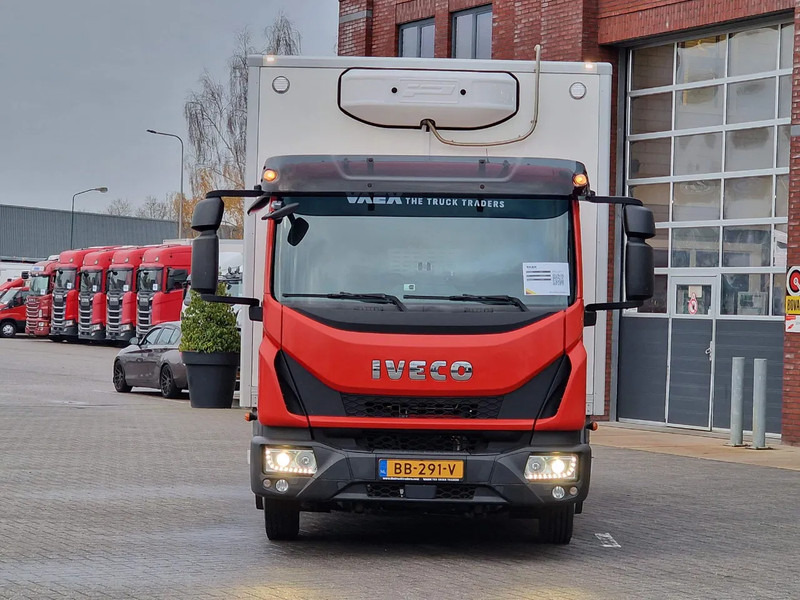 Iveco Eurocargo 75-190 Isotherm box - Zepro loadlift - Low KM - Airco - Euro 6 - Camera - Caminhão furgão: foto 2 Iveco Eurocargo 75-190 Isotherm box - Zepro loadlift - Low KM - Airco - Euro 6 - Camera - Caminhão furgão: foto 2