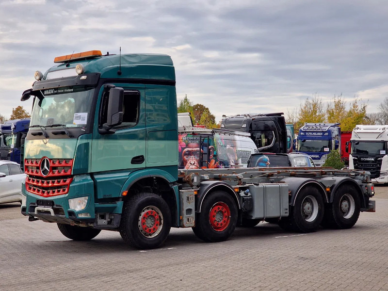 Mercedes-Benz Arocs 3251 8x4 - Cable system - HUB reduction - Euro 6 - Camera system - Caminhão com sistema de cabo: foto 3 Mercedes-Benz Arocs 3251 8x4 - Cable system - HUB reduction - Euro 6 - Camera system - Caminhão com sistema de cabo: foto 3