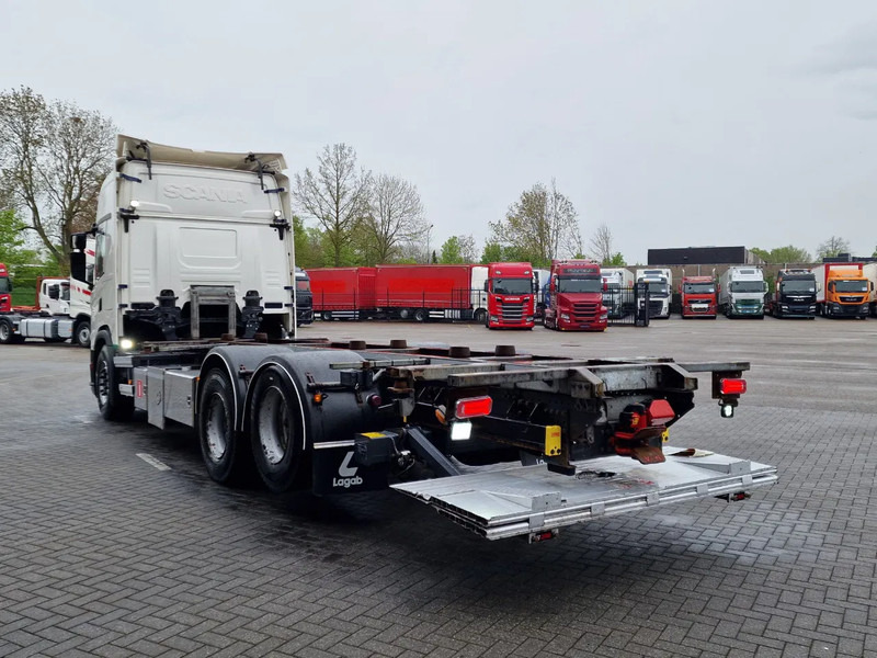 Scania G500 NGS Highline 6x2 - BDF - 4.75 WB - Retarder - Full air - Leather - Led - Caminhão transportador de contêineres/ Caixa móvel: foto 5 Scania G500 NGS Highline 6x2 - BDF - 4.75 WB - Retarder - Full air - Leather - Led - Caminhão transportador de contêineres/ Caixa móvel: foto 5